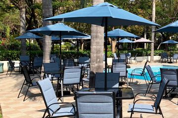 Poolside bar