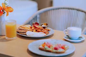 Breakfast meal