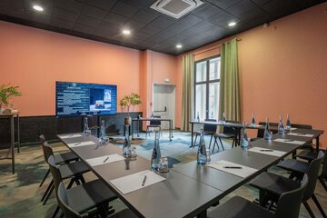 Business center