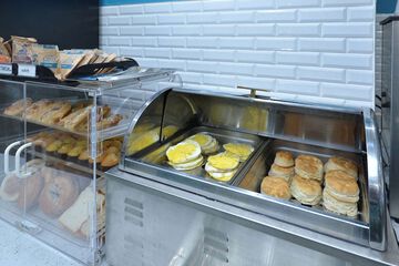 Breakfast/Coffee Service 109 of 118