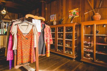 Gift shop