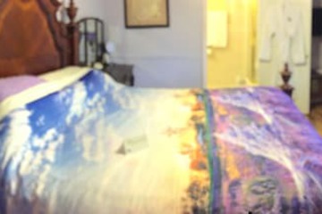 Little English Guesthouse Bed & Breakfast