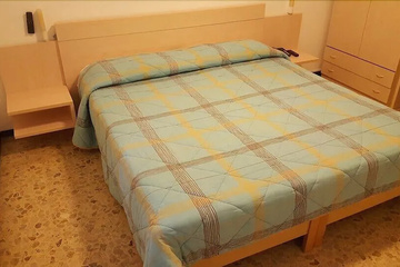guest_rooms