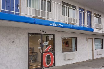 Motel 6 Billings MT - South