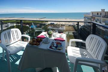 Beach/ocean view