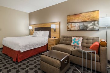 Room 17 of 42