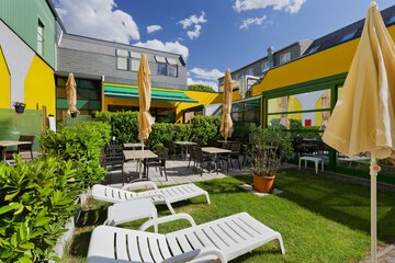 Sundeck