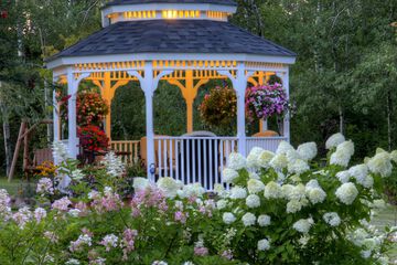 Hotel Exterior 50 of 53