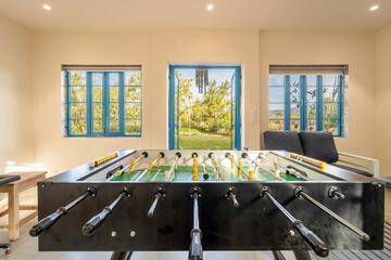Game room