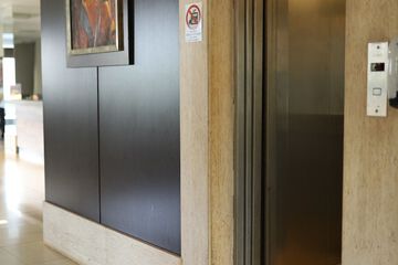 Elevator