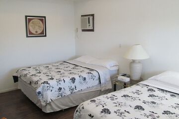 Room 26 of 124