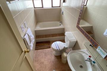 Photo 36