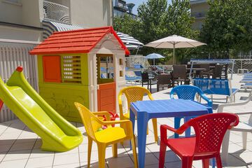 Children's play area - outdoor