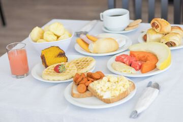 Breakfast buffet