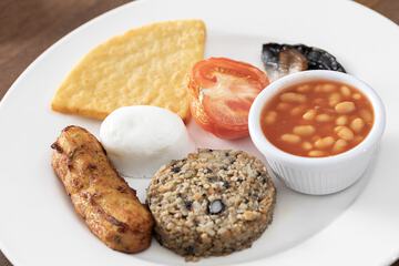 Breakfast meal