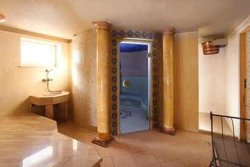 hotel_rooms