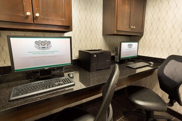 Business Center 34 of 34