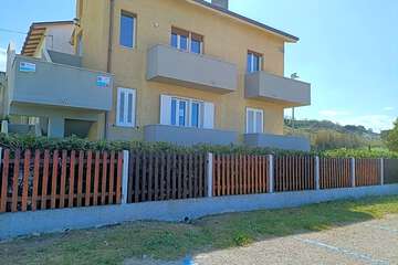 Photo 30