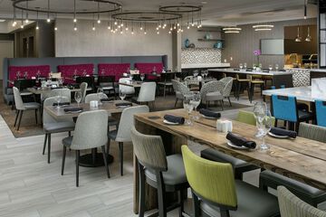 Hotel Interior 9 of 37