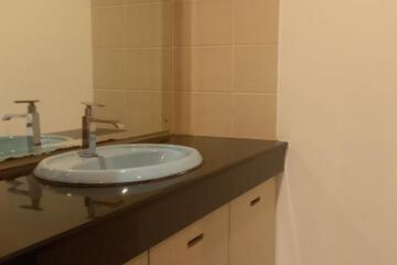 Photo 34
