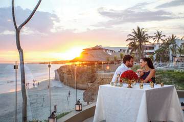 Couples dining