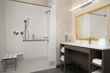 Bathroom shower