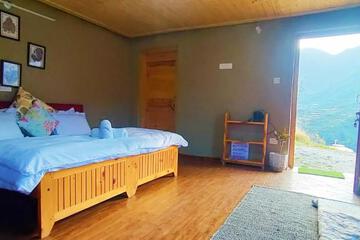 Photo 51