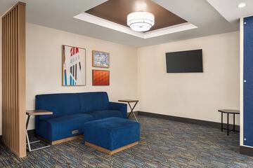 Hotel 2 of 44
