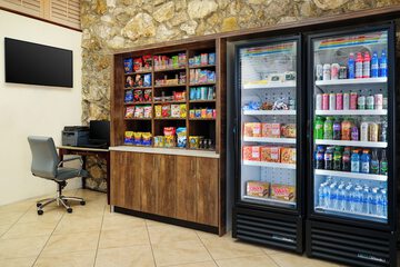 Hotel Interior 9 of 33