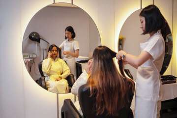 Hair salon