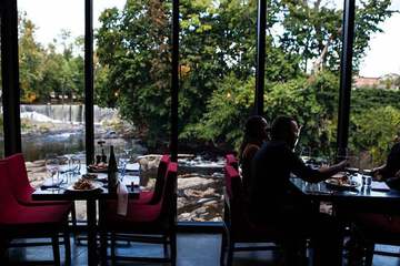 restaurant cafeteria