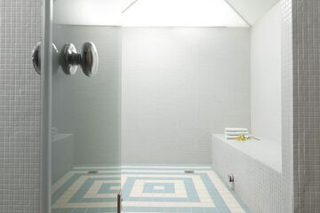 Steam room