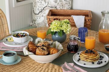 Room service - dining