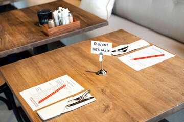 Breakfast area