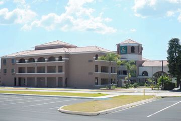 Hotel 4 of 32