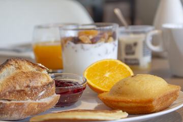 Breakfast meal