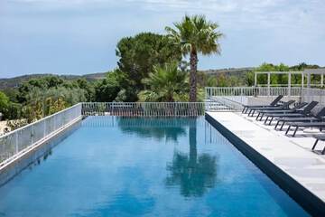 Rooftop pool