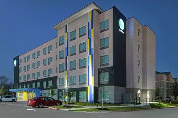 Hotel 3 of 56