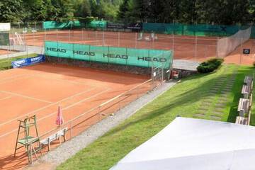Tennis court