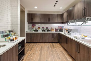 Breakfast/Coffee Service 29 of 32