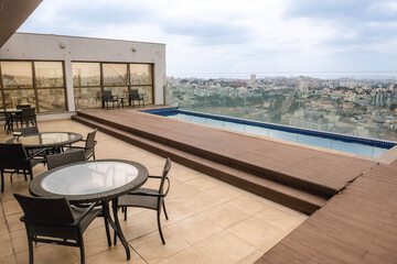 Rooftop pool