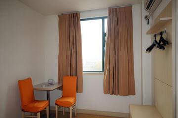 Photo 33