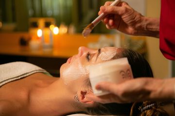 Facial