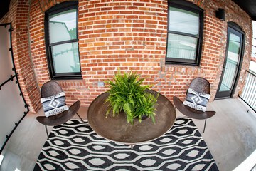 Terrace/Patio 15 of 17