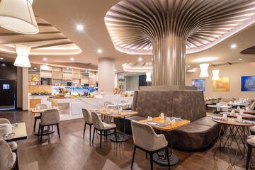 Breakfast area
