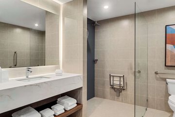 Bathroom shower