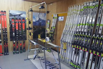 Skiing