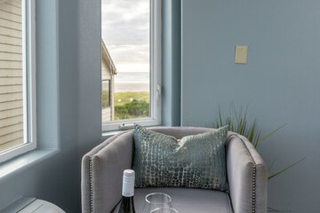 Beach/ocean view