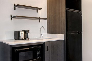 Private kitchenette