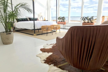 hotel_rooms
